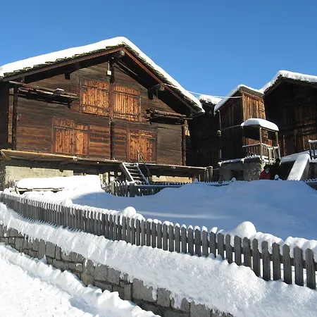 Sonnenhuegel Apartman *